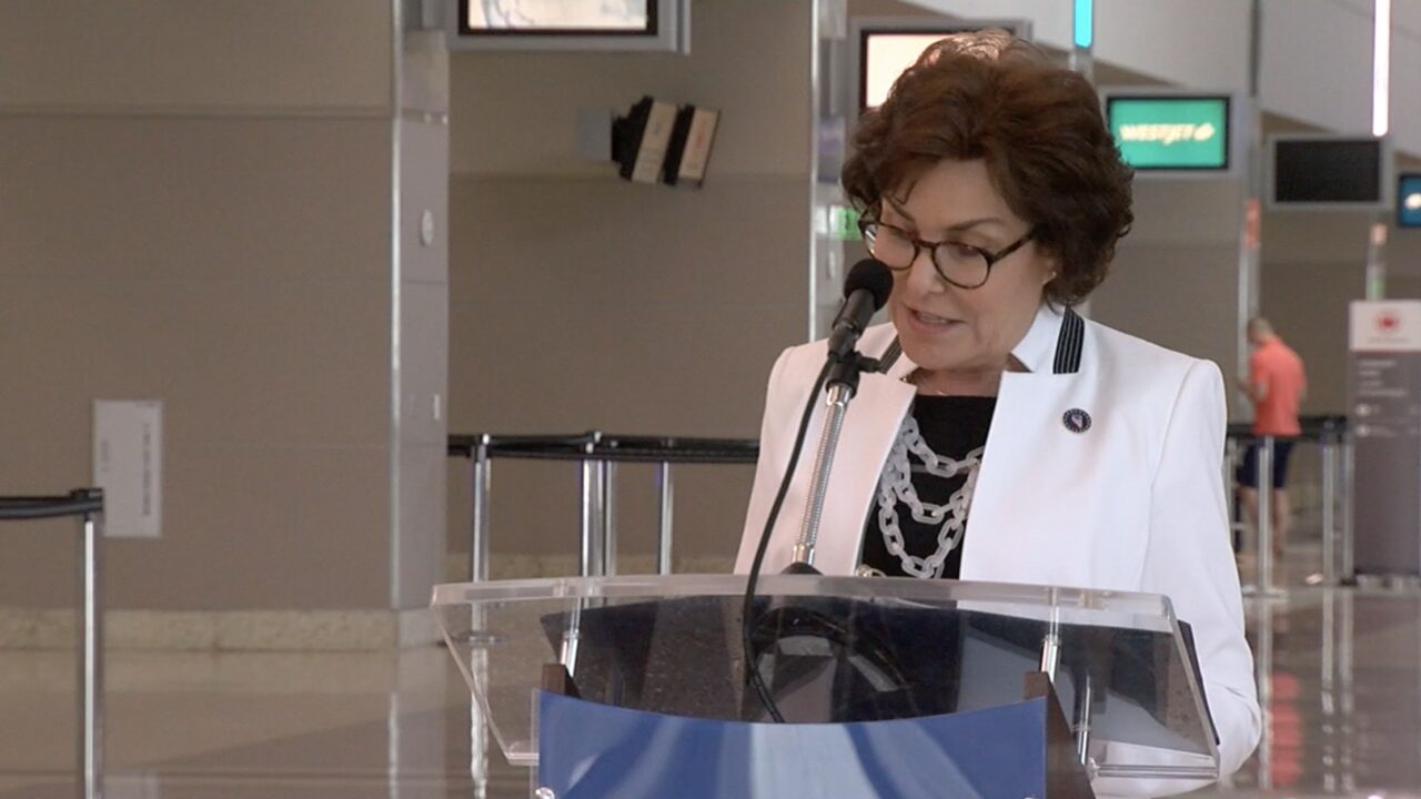 Anuncia Senadora Rosen más recursos para aeropuerto local