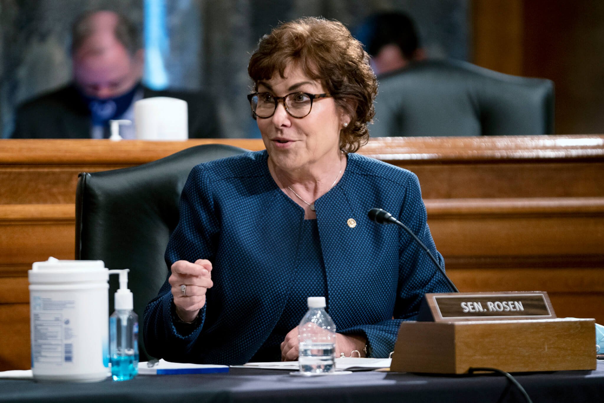 Destaca Senadora Jacky Rosen beneficios de Ley de Reducción de Inflación