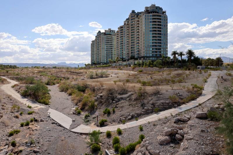 Propuesta de Desarrollo donde estaba Campo de Golf Badlands en Discusión