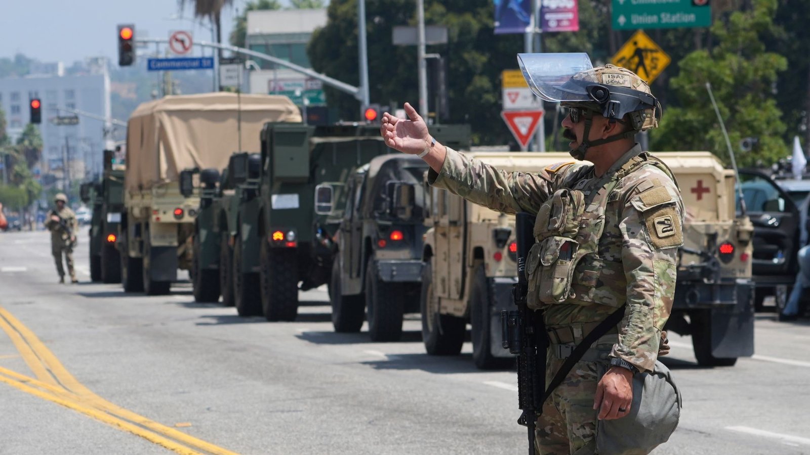 Juez federal frena despliegue de la Guardia Nacional en California ordenado por Trump