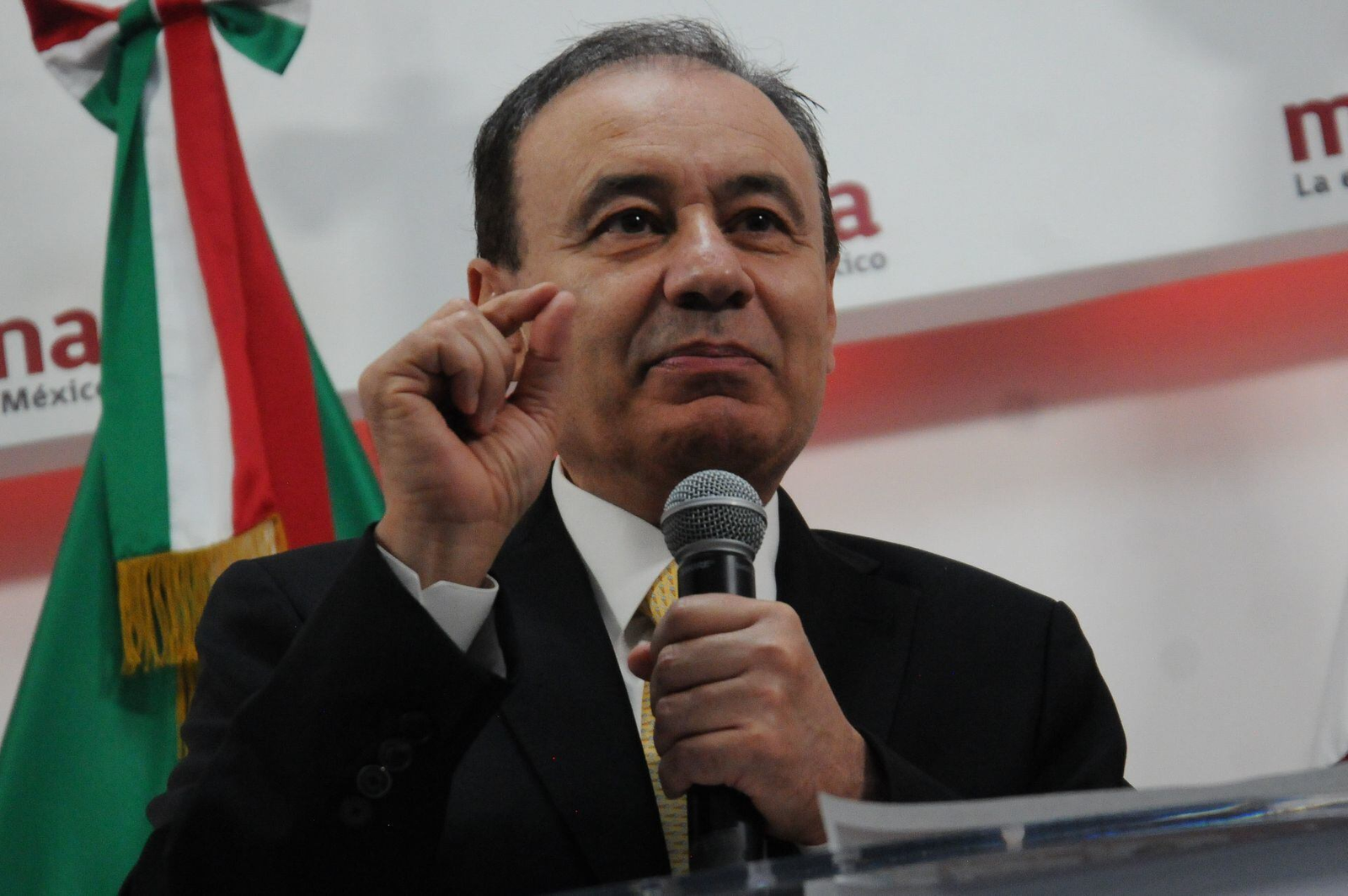 Durazo niega acusaciones; gobierno de Sonora acusa campaña negra del PAN