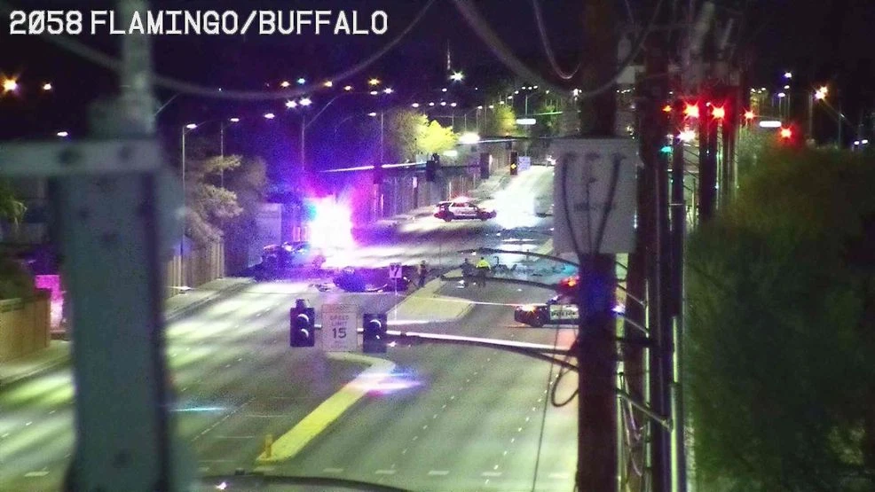 Un muerto y un herido crítico tras choque a alta velocidad en Las Vegas