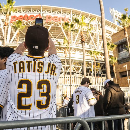 Padres de San Diego regalarán artículos promocionales durante la temporada 2026