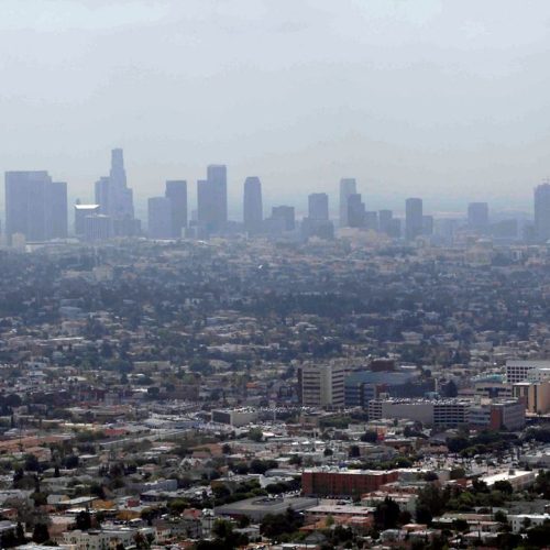 EPA alerta por contaminación del aire “insalubre” en zonas de California