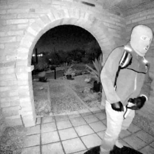 FBI difunde imágenes de “posible sujeto” en la desaparición de Nancy Guthrie